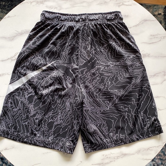 Men's Nike Bundle - M - Picture 9 of 10